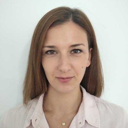 Менеджер консультант