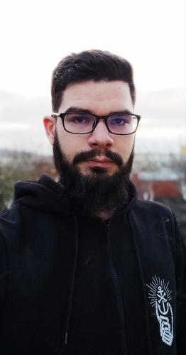 Менеджер по работе с клиентами