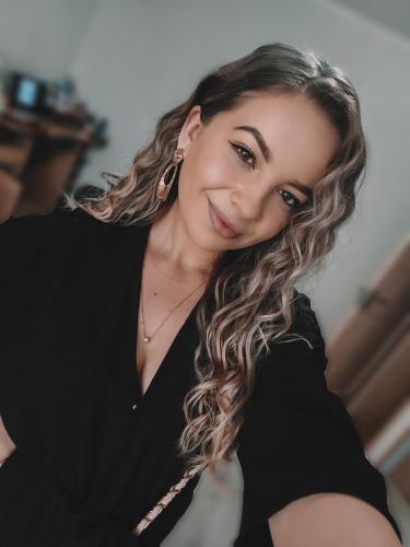 Vânzător consultant, pedagog ,call center