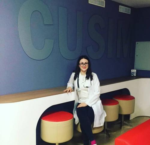 Asistenta medicala, reprezentant medical