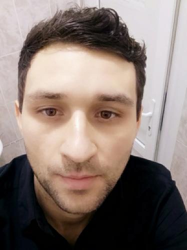 Менеджер по продажам