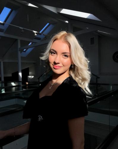 Фитнесс-инструктор