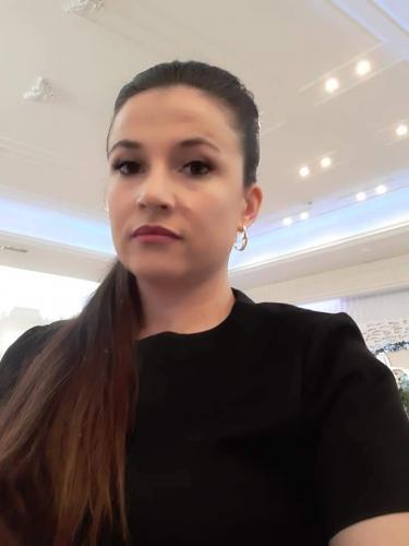 Vânzător-consultant