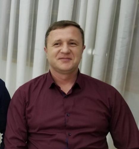 Менеджер по продажам