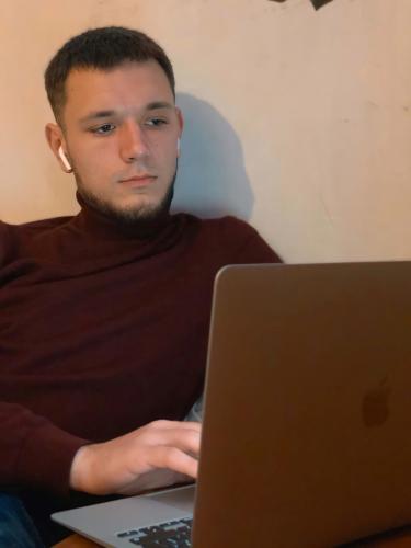 Lucrător la domiciliu